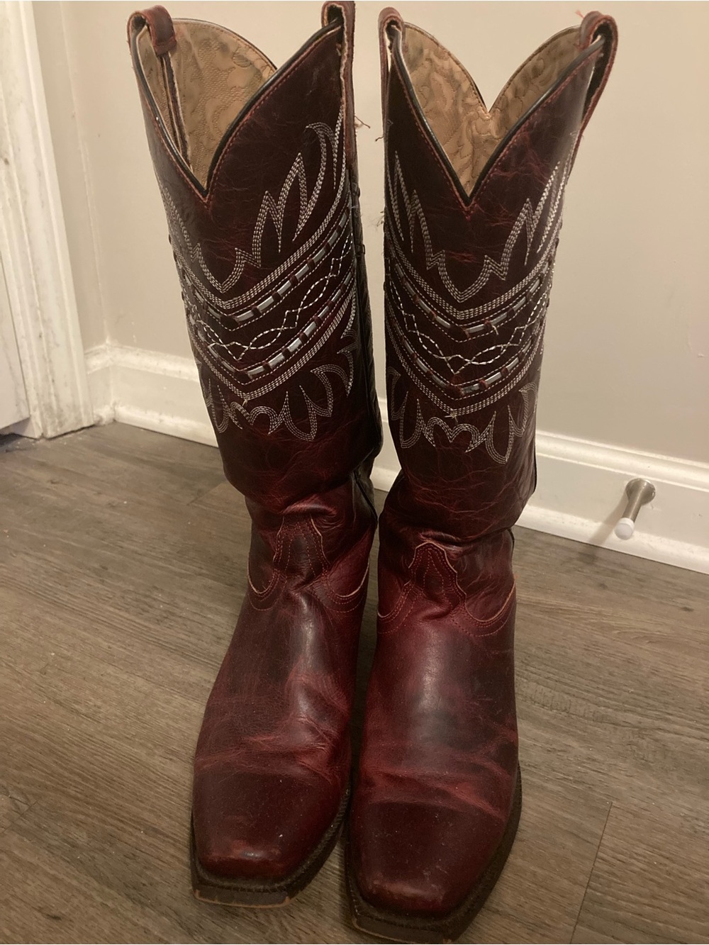 Tony lama dark red western boots - Picture 2 of 7